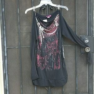Sexy black causal top with roses detail